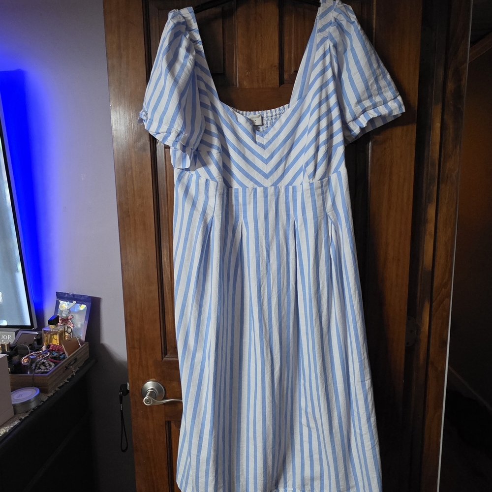 a new day Blue and White Dress Size 17